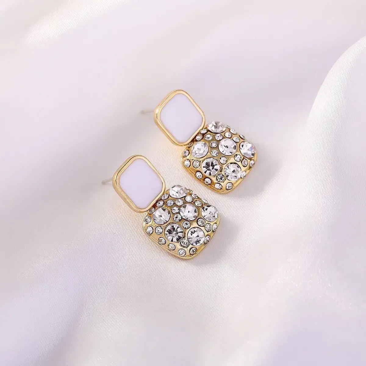 Retro trendy diamond wax drop earrings