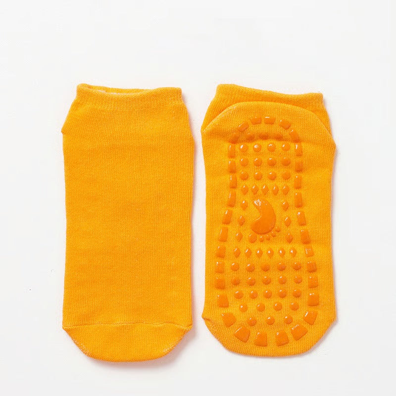 ⏰Non Slip Socks for Kids and Adults- 5 PAIRS