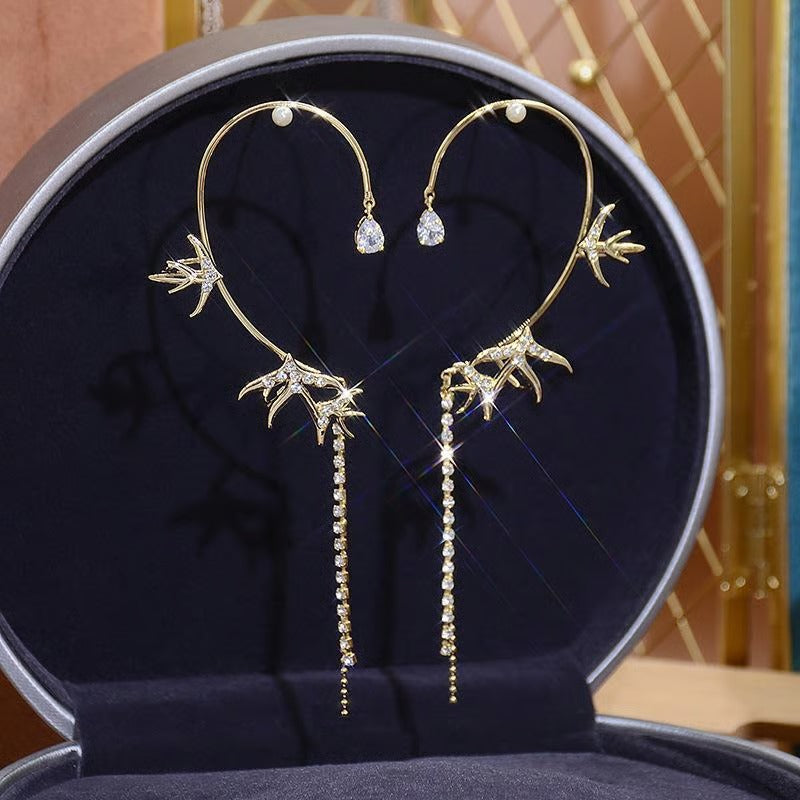 Swallow earrings with tassels