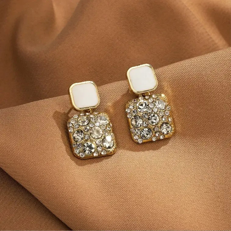 Retro trendy diamond wax drop earrings