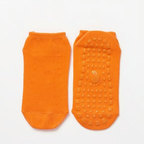⏰Non Slip Socks for Kids and Adults- 5 PAIRS