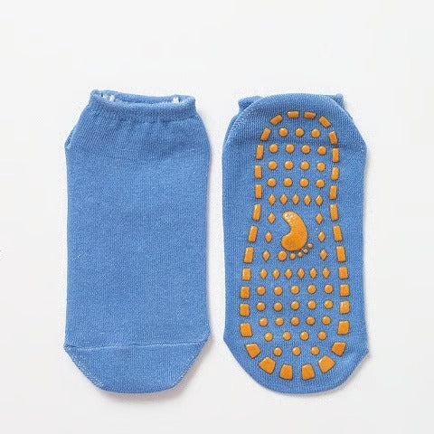 ⏰Non Slip Socks for Kids and Adults- 5 PAIRS