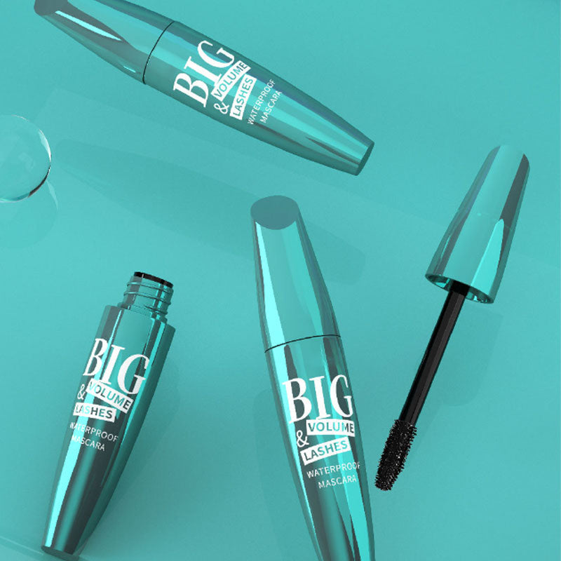 Waterproof mascara with long-lasting effect