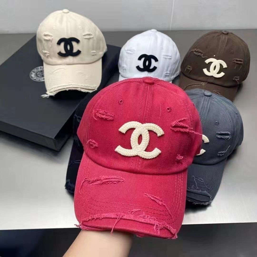 High-end fashion Caps