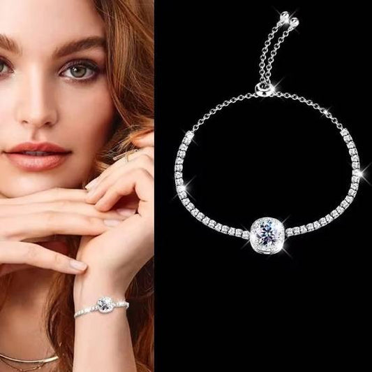 Diamond-studded geometric square pull-out bracelet