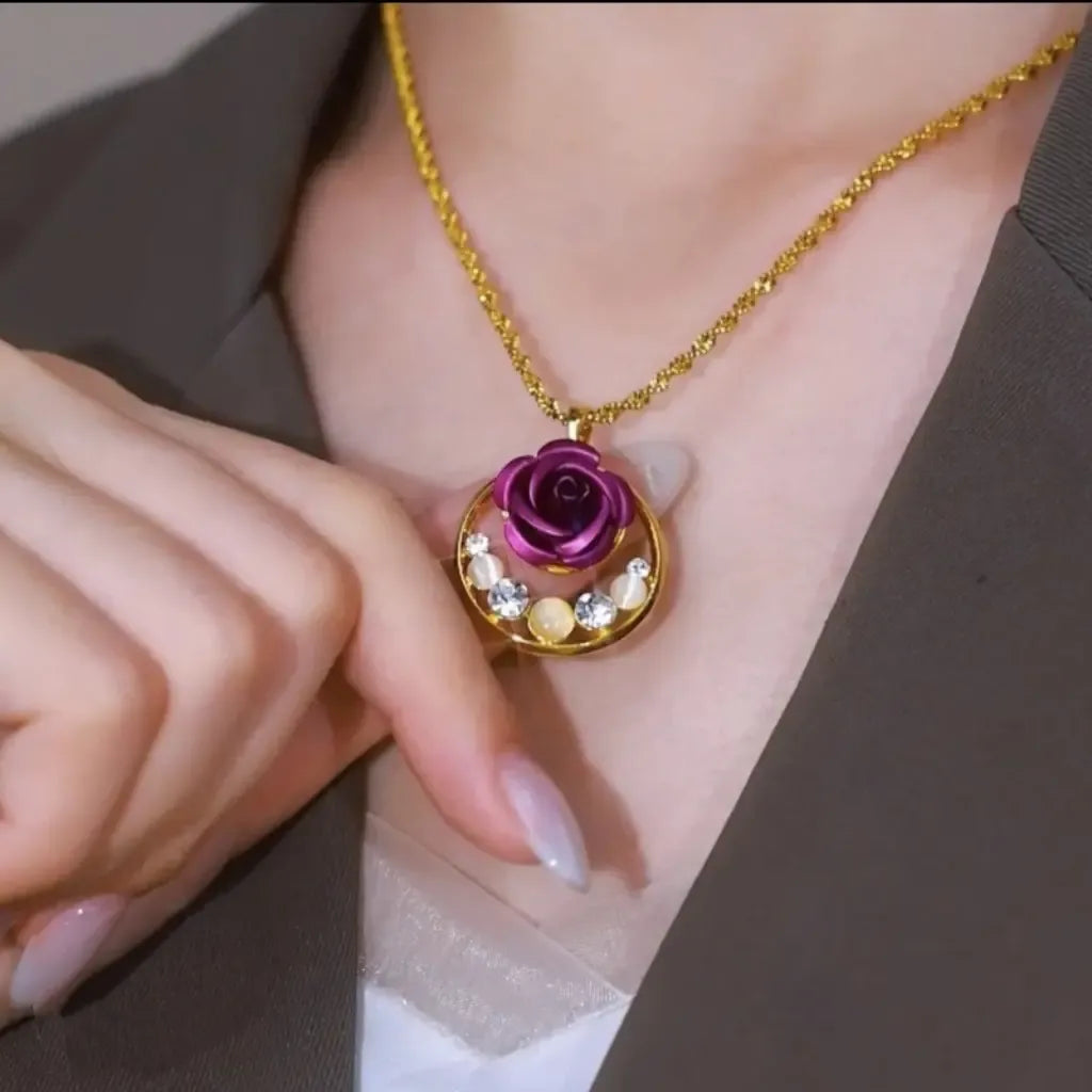 🌹【Necklace + Earrings】Luxury jewelry set with high quality roses